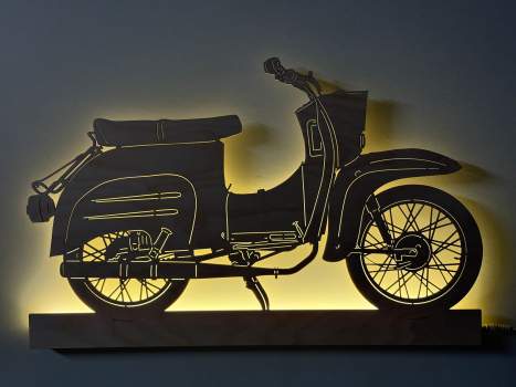Wandskyline Simson Schwalbe beleuchtet