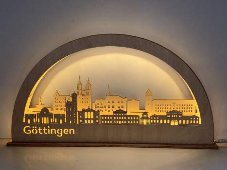 Lichtbogen Göttingen beleuchtet