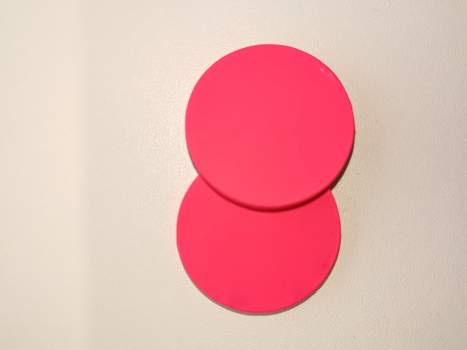 Neta Ohrstecker Neonpink