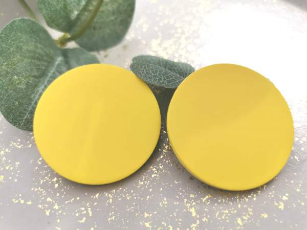Neta Ohrstecker shock yellow light